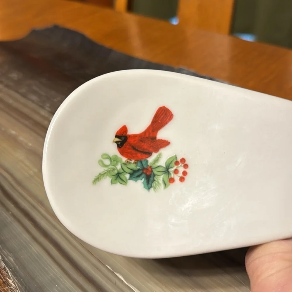 Royal Norfolk Ceramic Red Cardinal Pinecone Design Spoon Rest Christmas Holiday
